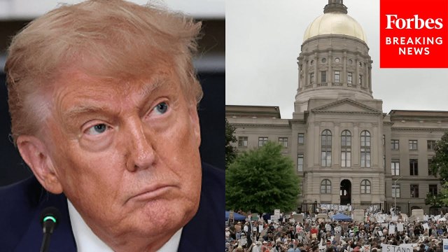 Anti-Trump Protesters Gather In Atlanta, Georgia For The 'No Kings' Rally