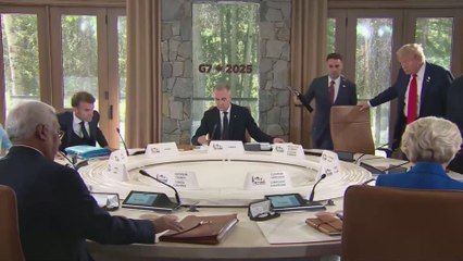 Meloni’s Reaction to Macron’s Whisper Goes Instantly Viral at G7