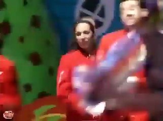 The Wiggles Brown Girl In The Ring Live 2005...mp4