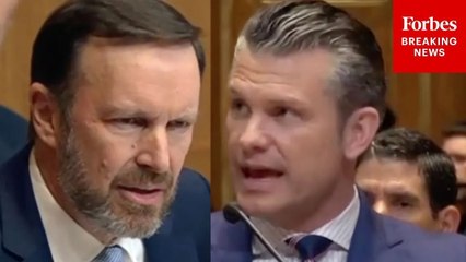 'You're Not Going To Make Public Any Of The Terms?': Chris Murphy Presses Hegseth On Qatar Plane Gift