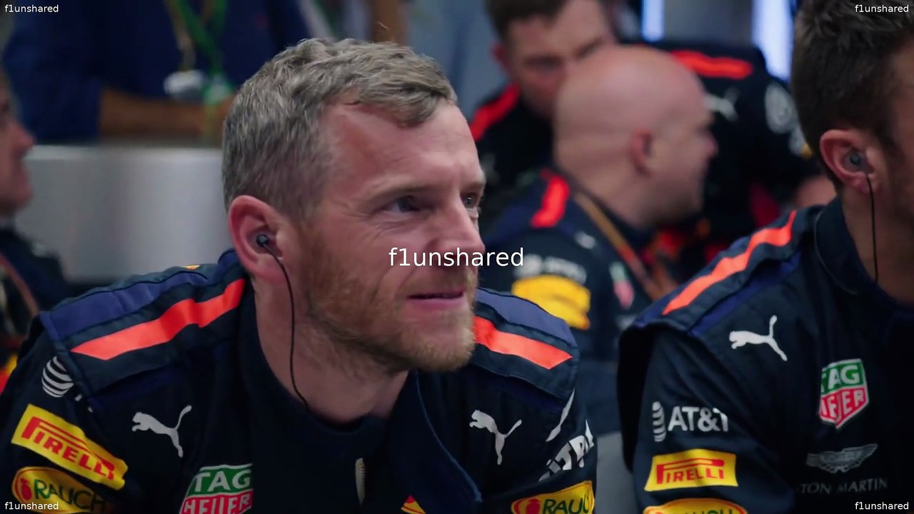 Formula 1 Drive To Survive_S01E10_Crossing The Line