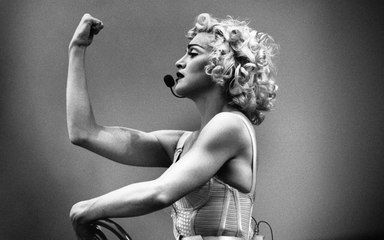 «Mi sentivo un fenomeno da baraccone»: la clip del documentario 'Becoming Madonna'