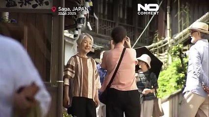 NO COMMENT: Las campanillas de porcelana japonesas celebran el verano con 3.000 piezas tradicionales