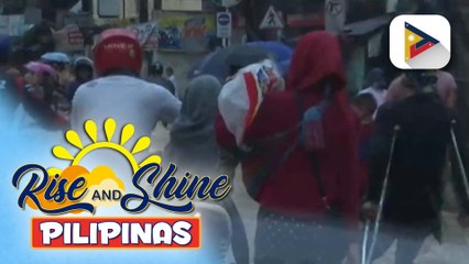 Ilang mag-aaral sa Malabon, lumusong sa baha sa pagpasok sa paaralan; LGU, tiniyak na tinutugunan ang pagbaha tuwing pasukan