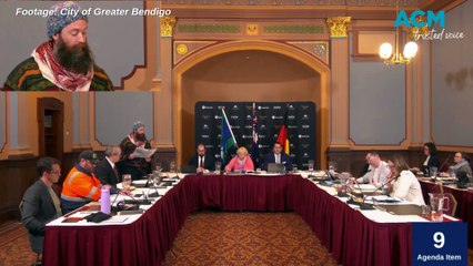 Cr Owen Cosgriff moves a motion of notice at Greater Bendigo's council meeting.