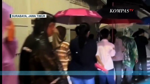 Wali Murid Rela Antre Sejak Pagi untuk Dapatkan Pin Pendaftaran SPMB