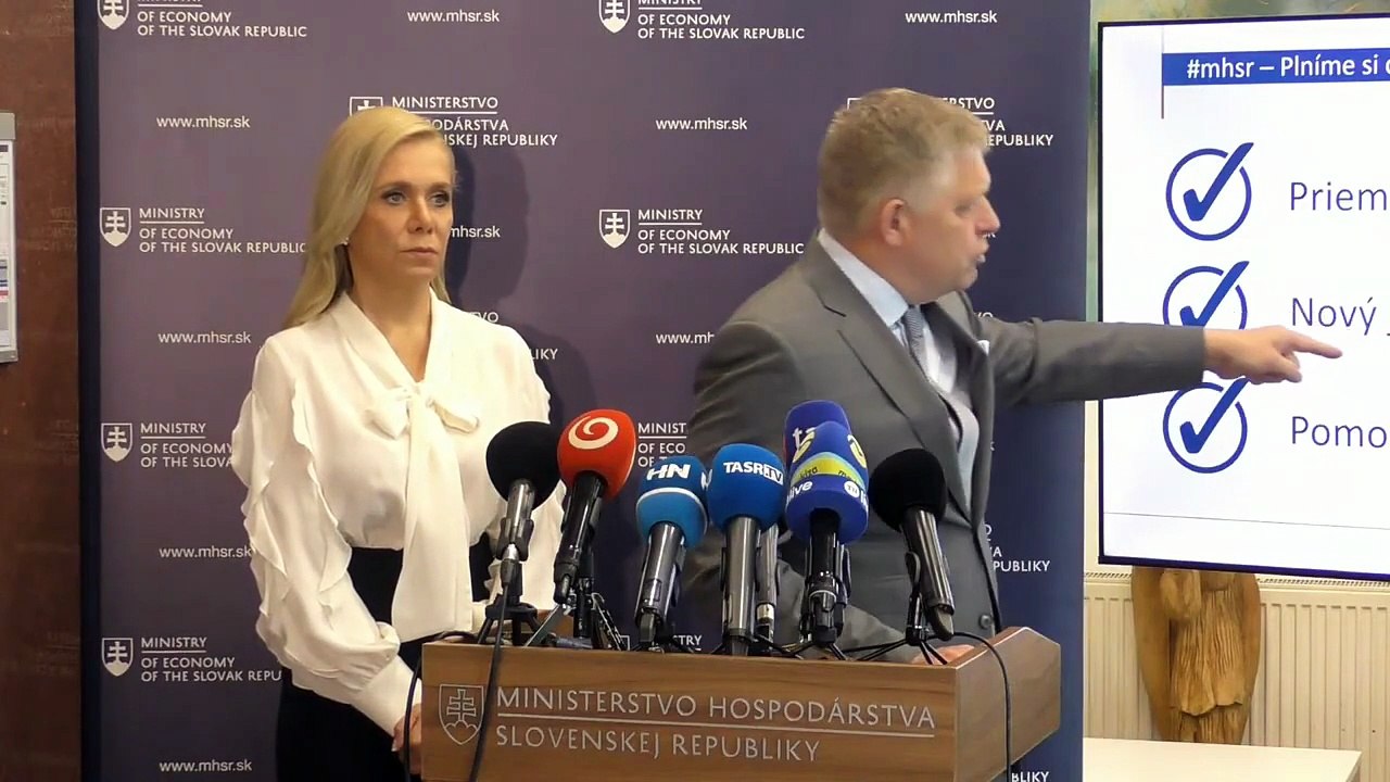 ZÁZNAM: Premiér: Slovensko nebude súhlasiť so zastavením dodávok energií z Ruska