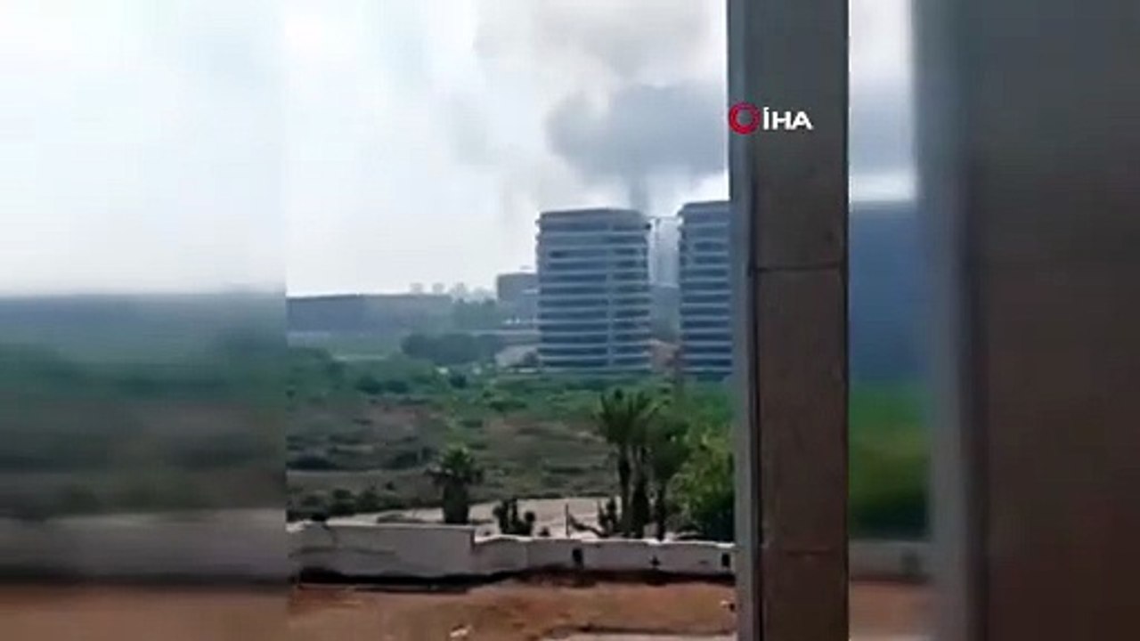 İran, İsrail'de istihbarat merkezlerini vurdu!