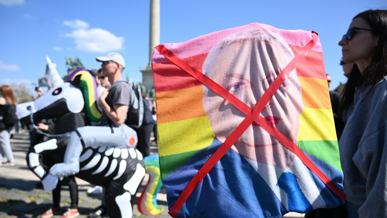 Trotz Verbot durch Orban-Regierung: Pride-Parade findet statt