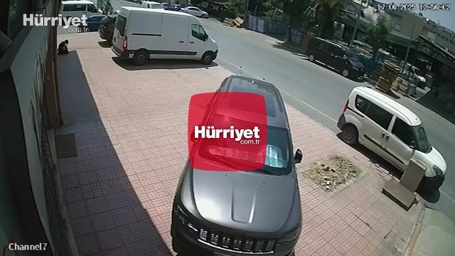 Güngören'de tekstil atölyesinde patlama anı kamerada