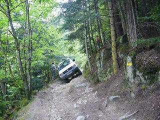 Goupilette Christine Pajéro Rando Haute Loire Mai2008