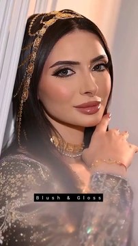 Royalty Touch-Ups ✨💋 #shrots #lipgloss #lipstick #makeup #makeuptutorial #viral#makeuptutorials #makeup #makeupvideos #makeupbyme #makeuplover #makeuplooks #makeupideas #makeupaddict #partymakeup #makeuplooks #glammakeup #lashes #lashesfordays