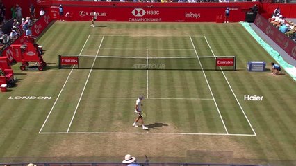 Queen's - Alcaraz lance sa saison sur gazon avec une victoire solide