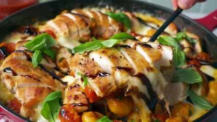 Delicious Caprese Chicken Gnocchi Skillet 🍽️ - The Perfect One-Pan Meal - thumbnail