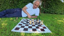 2 chess studies, explained by Peter Krug