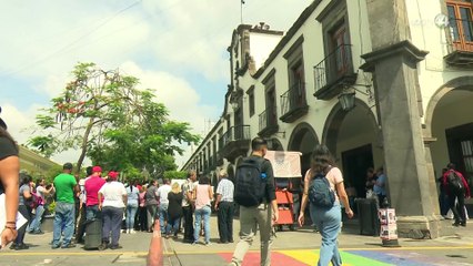 Protestan nuevamente en contra de las fiestas de San Pedro Tlaquepaque en la Avenida Hidalgo