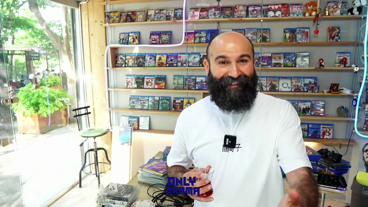 Konsol Oyun "Yayına ses görüntü gitmesini neden bu kadar kasıyorsun?" sorusunu cevapladı ve kapıya neden canlı yayında olduğuna dair yazı asmadığını açıkladı.