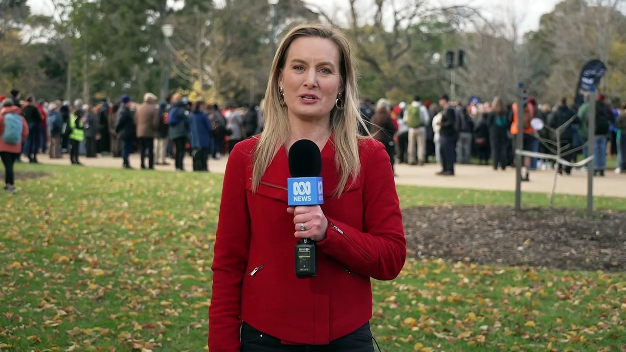 Yoorrook Commission Travis Lovett finishes 500 km walk to give a message Victorian Premier