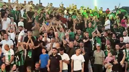 Sakaryaspor'dan Süper Lig devlerini kıskandıran kutlama!