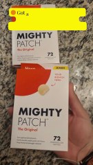 This Acne Patch Clears Whiteheads Overnight! | Mighty Patch Review USA