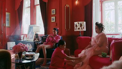 The Trophy Bride  Comedy. Drama. Thriller.