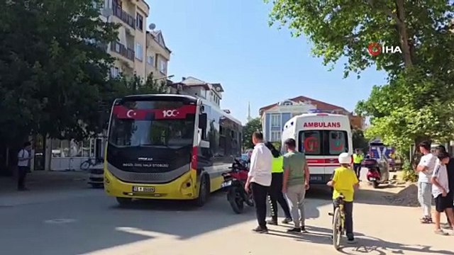 Otobüs ile motosikletin kazası kamerada