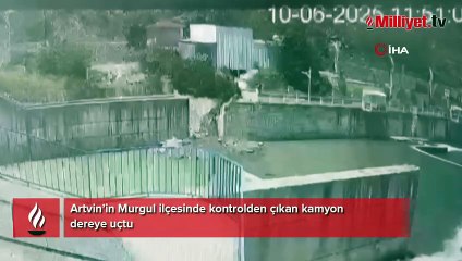 Dereye böyle uçtu! Park etmeye çalışırken...