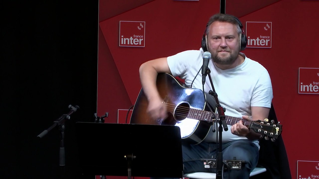 Fan de Denis Brogniart - La drôle d'humeur d'Oldelaf