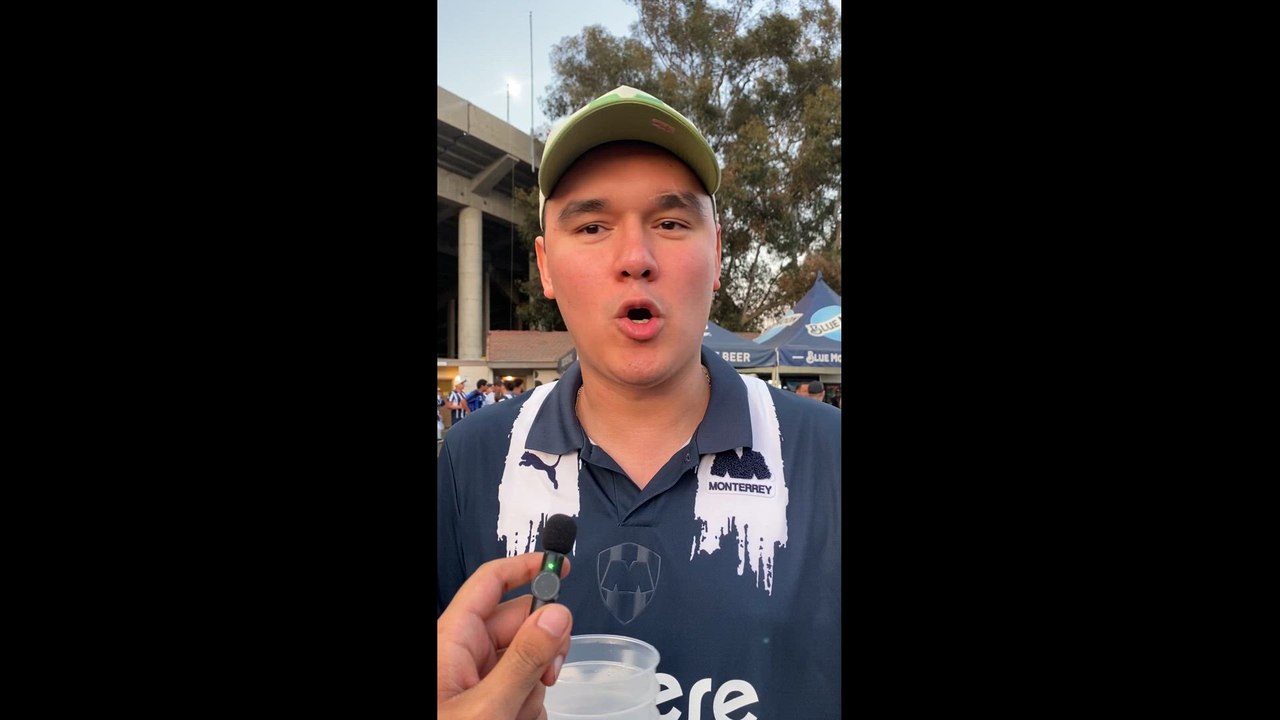 La afición de Rayados de Monterrey se rinde a Sergio Ramos