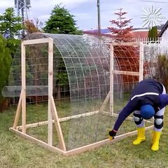 DIY The Best Chicken Coop! 🐔🏠