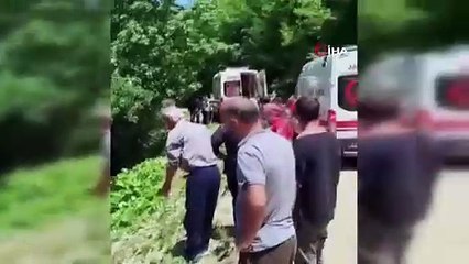 Zonguldak’ta 80 metreden şarampole devrilen otomobildeki 3 kişi yaralandı