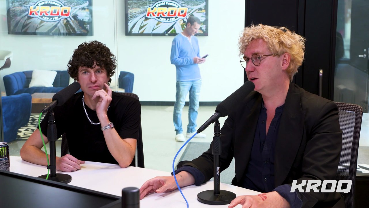 The Kooks with Megan Holiday