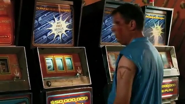 Idiocracy Film Explained in Hindi / Urdu । Cinema ki kahaniyon