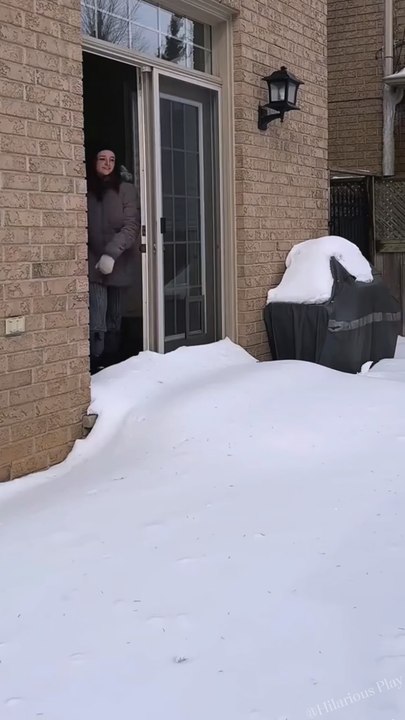 (1 minute) satisfied winter