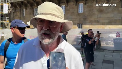 Rajoy reaparece en el camino de Santiago con pocas ganas de hablar de política: "Nah, no voy a entrar en detalles"