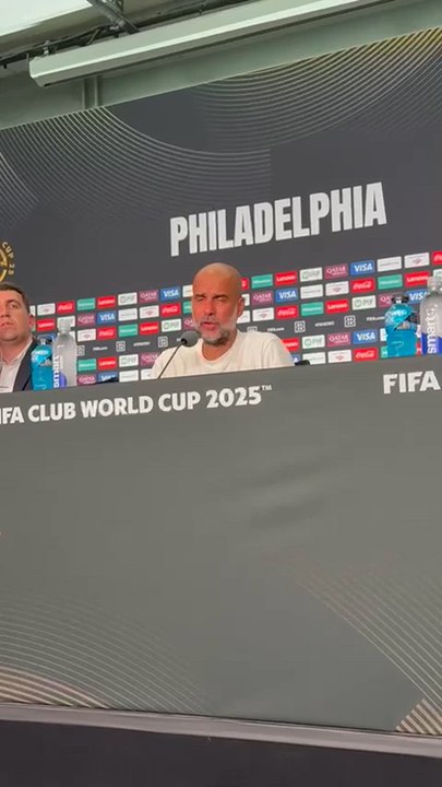 El 'lapsus' de Guardiola con Nico Williams en mitad de la rueda de prensa