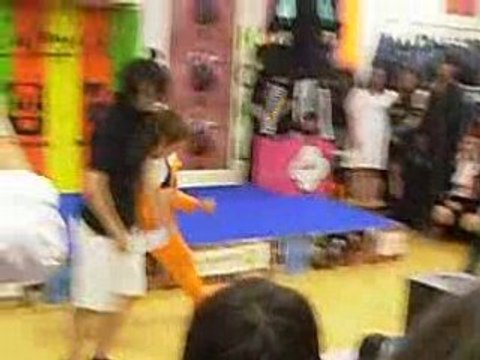 Cosplay aux Galeries Lafayette - groupe Naruto