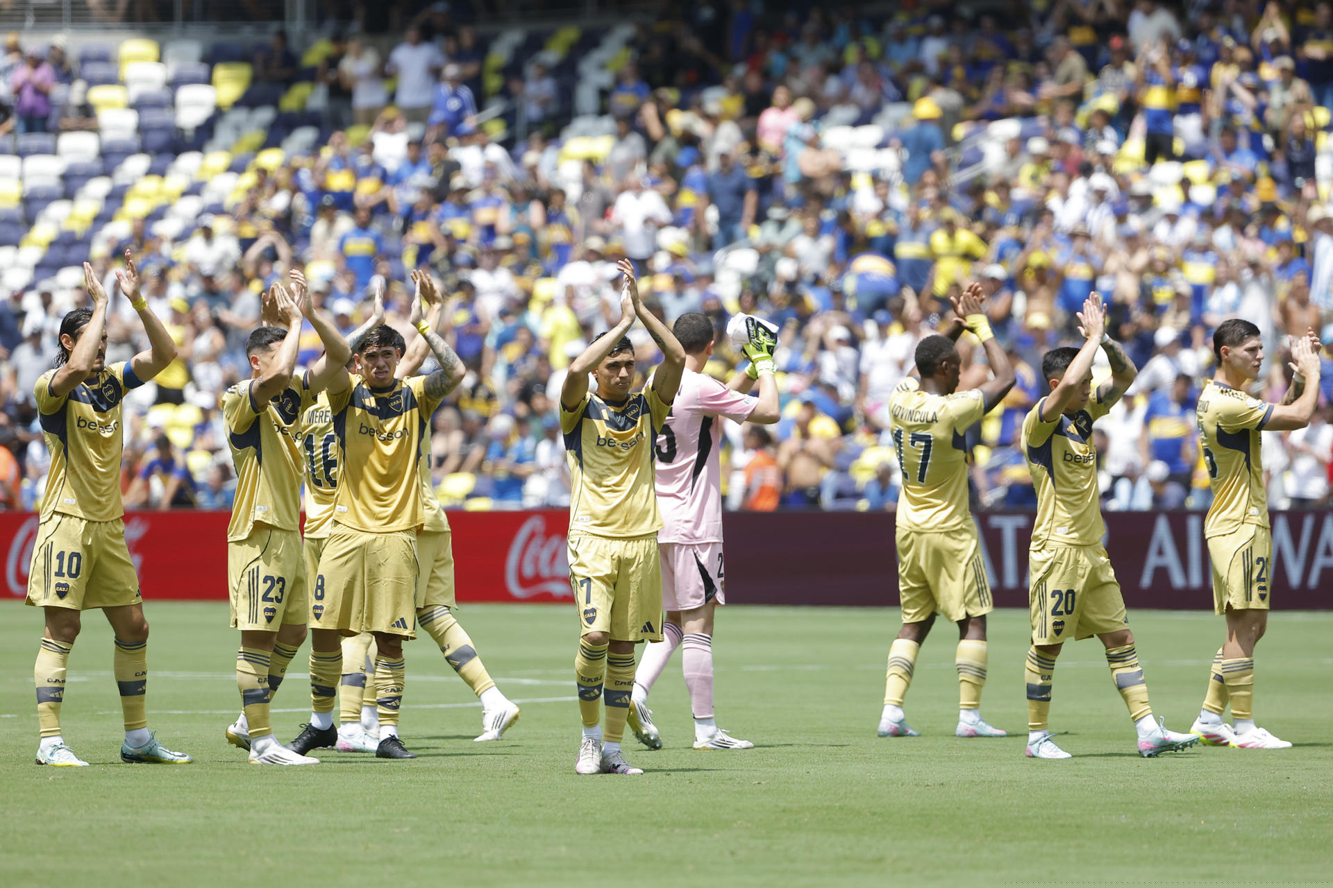 Boca Juniors train ahead of Bayern clash