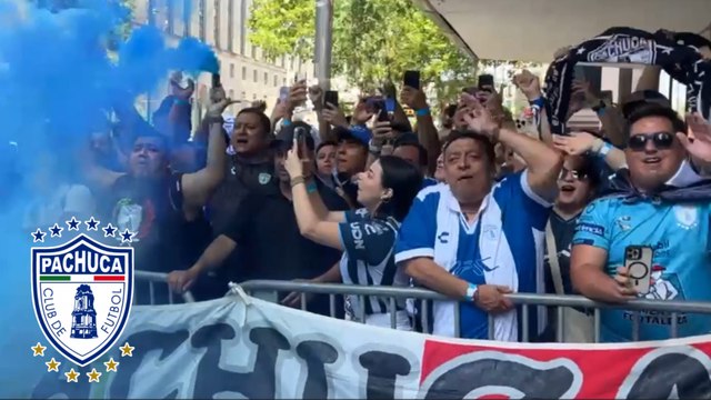 Afición de Pachuca muestra su apoyo y gran pasión previo al juego contra RB Salzburg: ¡Tuzos, Tuzos!
