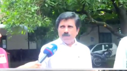 "എല്ലാം വളരെ ഫാ​സ്റ്റാണിപ്പോൾ..." പോളിങ് കേന്ദ്രങ്ങൾ സന്ദർശിച്ച് ആര്യാടൻ ഷൗക്കത്ത്