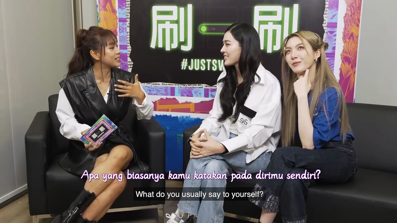 [170625] LingOrm reveal each other’s hidden side! #LingOrm #justswipelah