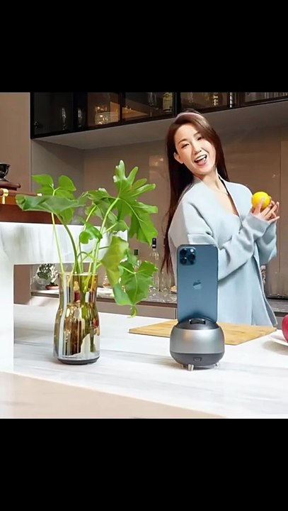 Q8 Q9 Q11 Tracking Holder Auto Face Tracking Gimbal Stabilizer AI Follow-Up Video 360 Rotation Selfie Stick Tripod Phone Tablet