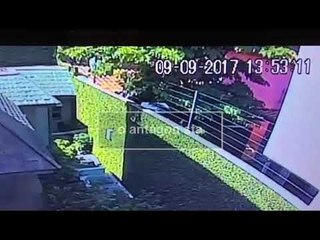 EXCLUSIVO: HOMENS INVADEM CASA DE LUCIO FUNARO