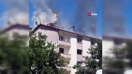 Tunceli’de bina çatısında çıkan yangın söndürüldü