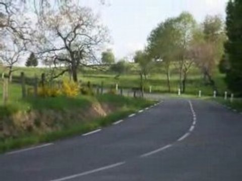 fz6 avec leovince evoII et k1200rs avec akra carbon