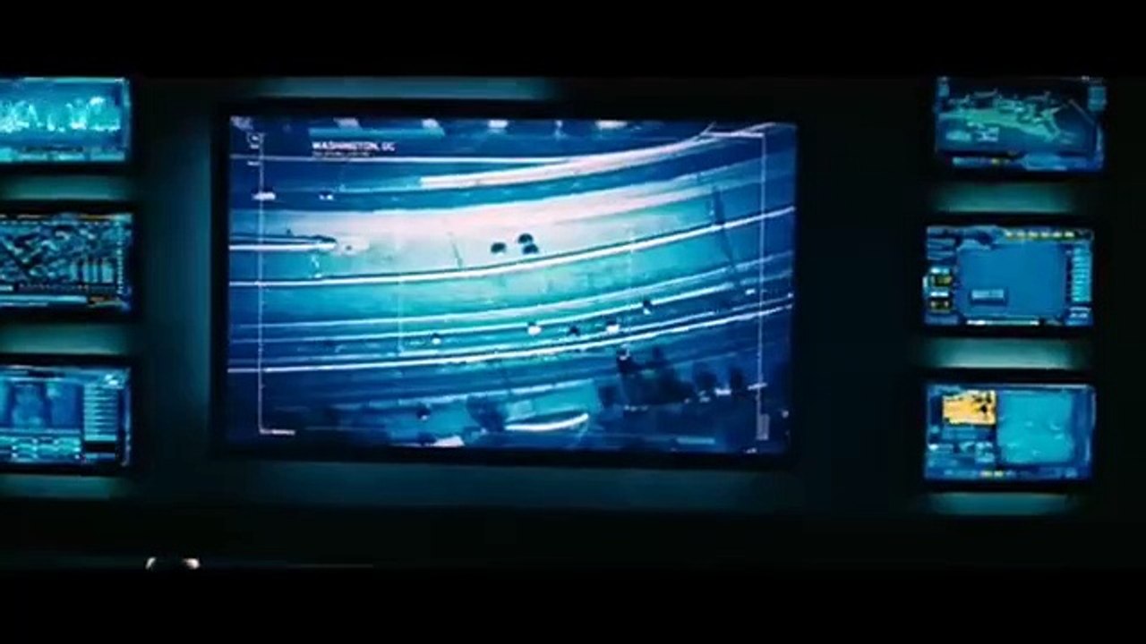 Transformers_ Dark of the Moon - Clip (5_19) Highway Chase