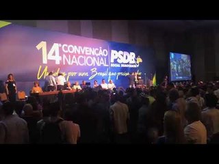 "Brasil pra frente, Geraldo presidente", gritam tucanos em convenção