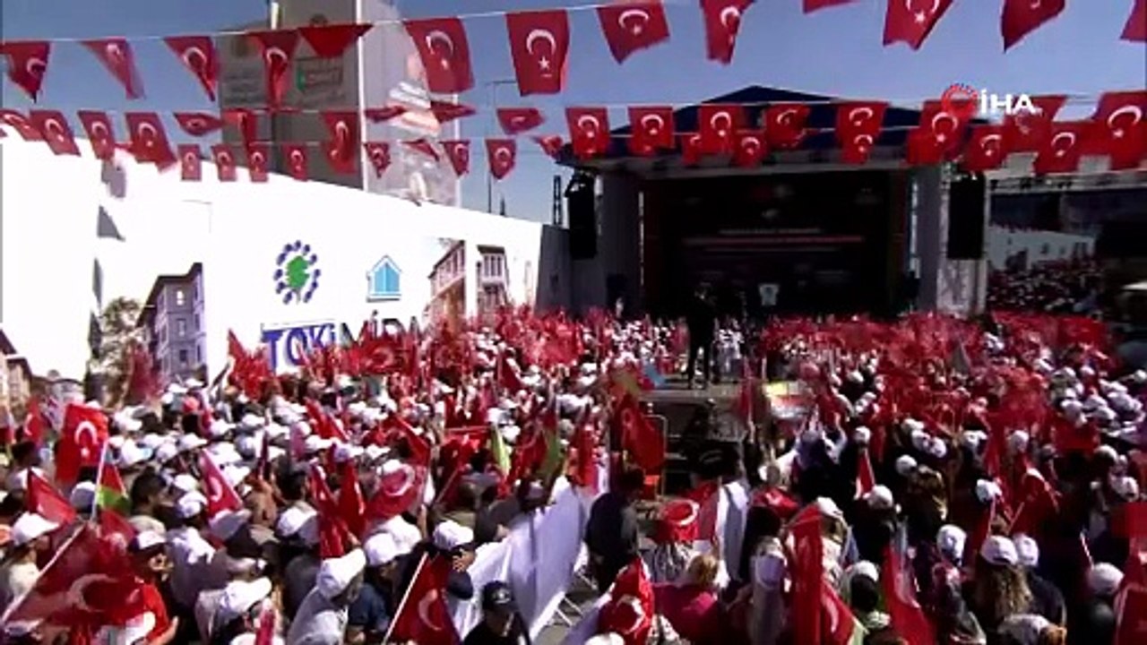 Cumhurbaşkanı Erdoğan: "Depremin ilk gününden beri bir gün bile ümitsizliğe kapılmadık. Süratle kendimizi toparladık. Bu zorlu süreçte ülkemizin imdadına ilk koşanlardan biri can Azerbaycan’dır"