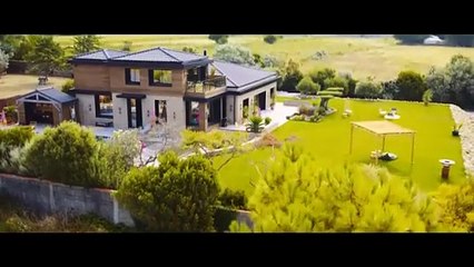Bande-annonce de Vacances forcées