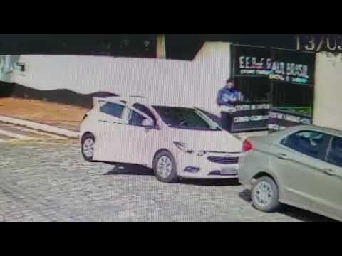 ATENTADO EM SUZANO | Câmeras de segurança captam a chegada dos assassinos
